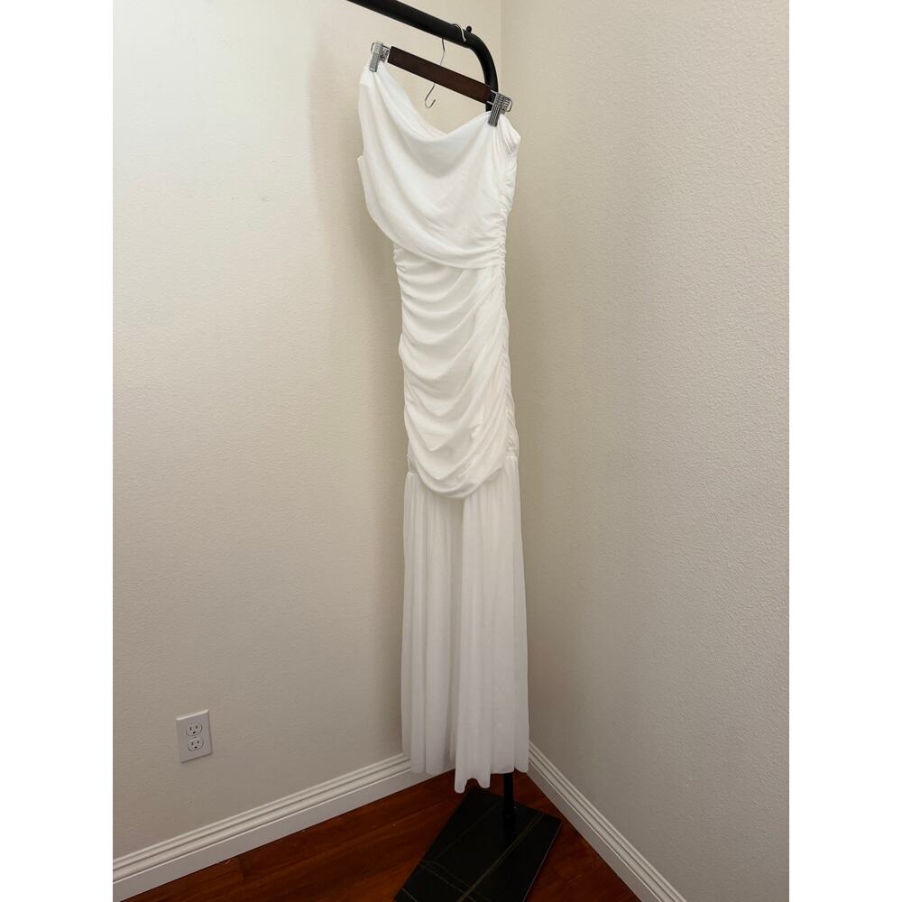 New TikTok viral white ruched one shoulder gown dress sz m - Picture 4 of 7